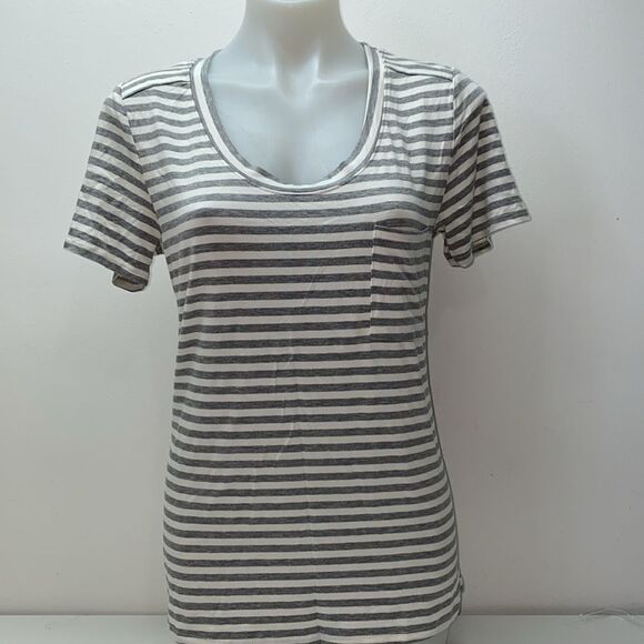 🔥Kenneth Cole t-shirt sz Medium New - Picture 4 of 9